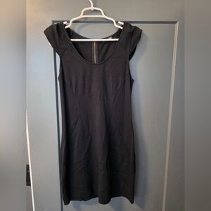 Express Black Cap Sleeve Dress Size 10 gold, zipper up the back form fitting